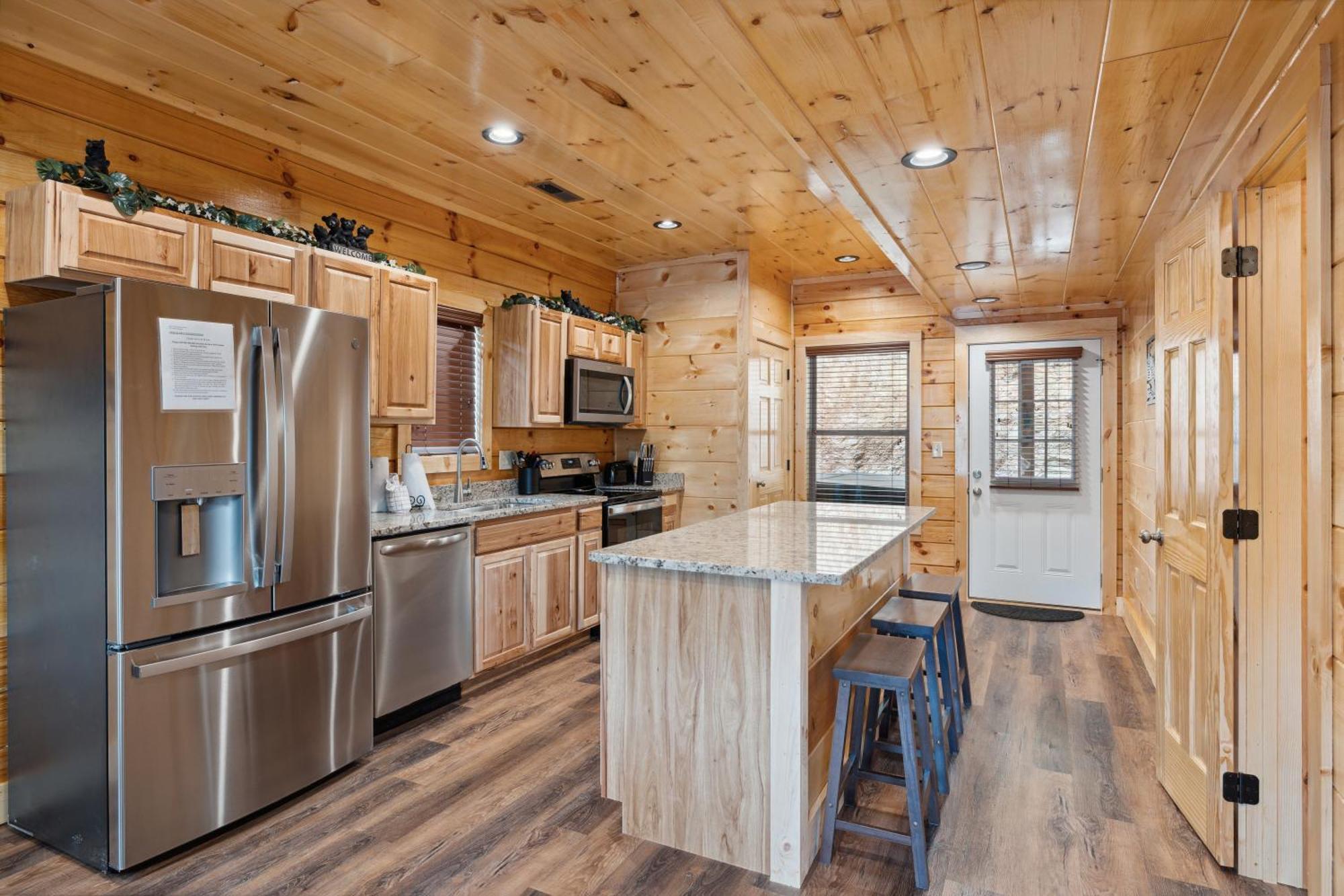 The 3 Bears Is A Newly Built 3 Bedroom Cabin Only 3 Minutes From The Parkway! Пиджен Фордж Екстериор снимка