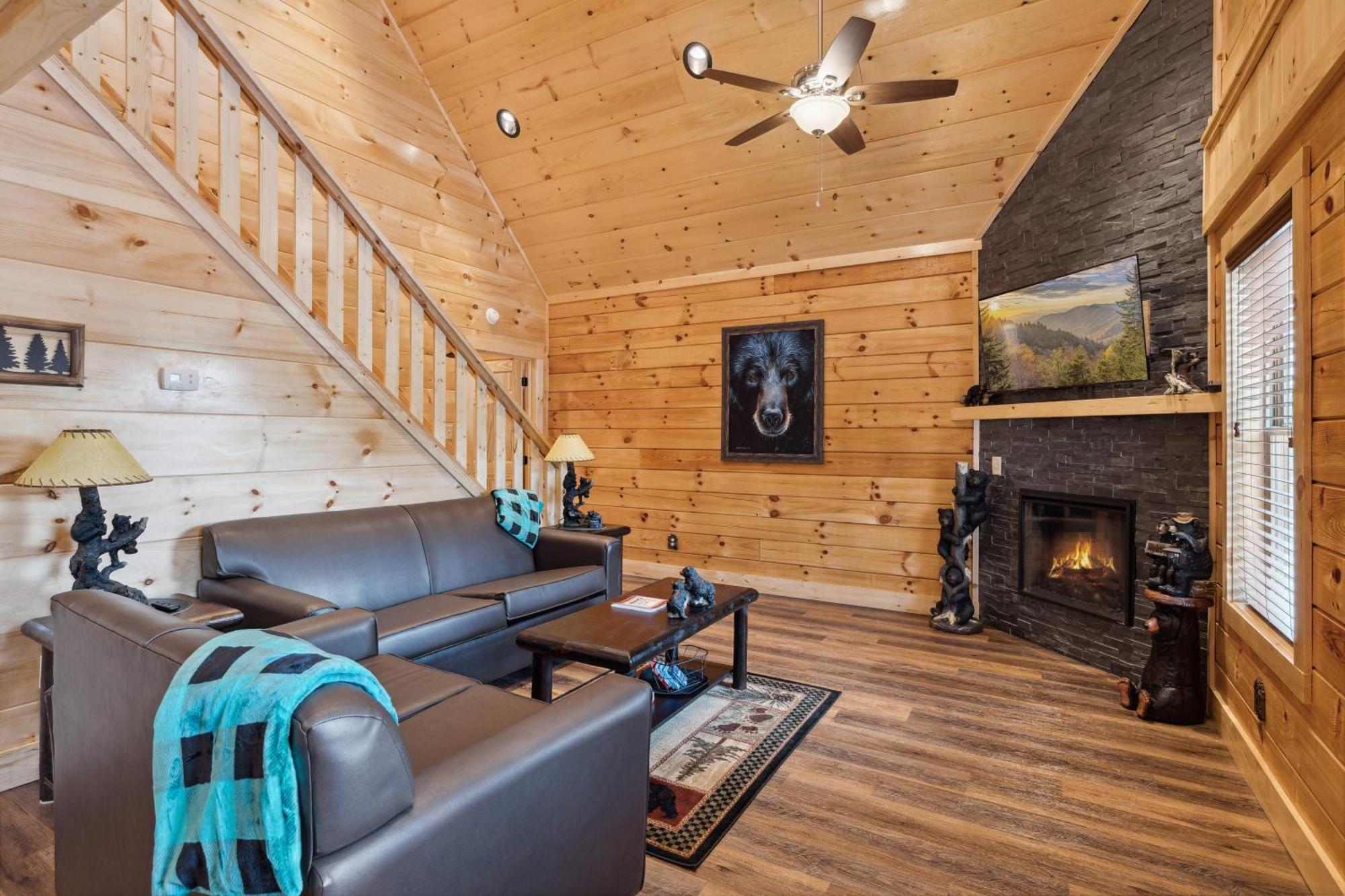 The 3 Bears Is A Newly Built 3 Bedroom Cabin Only 3 Minutes From The Parkway! Пиджен Фордж Екстериор снимка